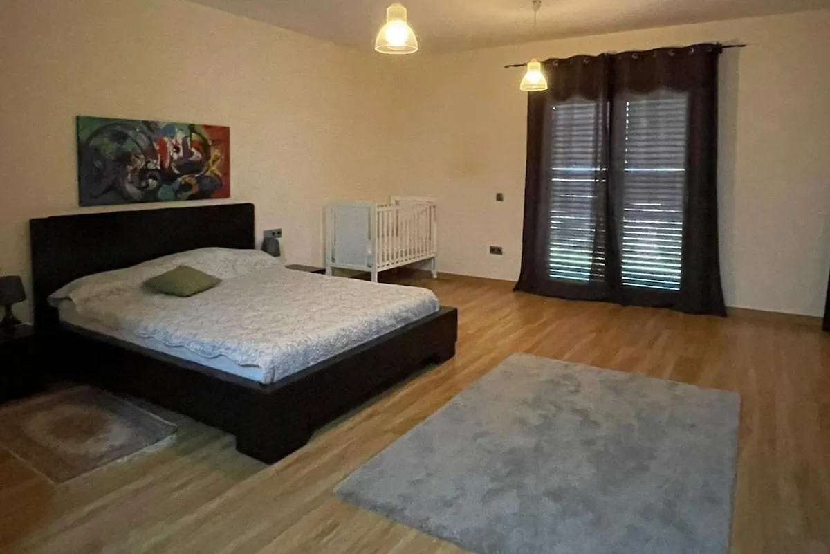 Seaview,Spacious, Most Beautiful,Highly Rated Villa 普拉加德阿罗